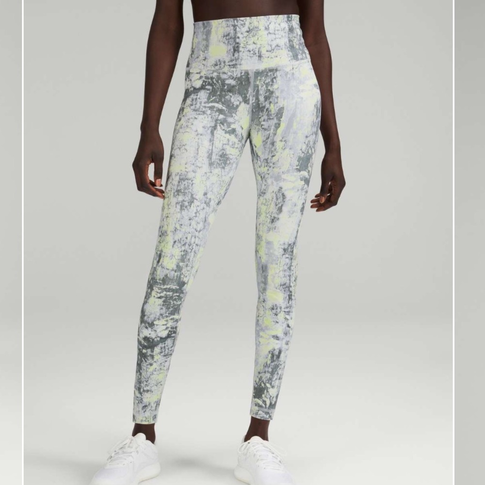 Lululemon Wunder Train High Rise Tight 28”